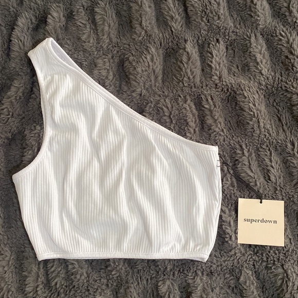 Superdown Ellie One Shoulder Top in White - Picture 8 of 13